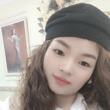 Chị Thương - vườn kiểng