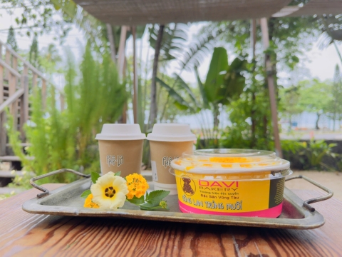 Bánh ngon và cảnh đẹp