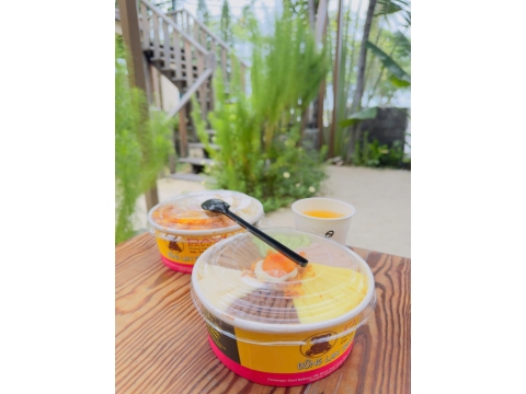 Bánh ngon và cảnh đẹp