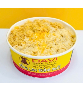 Bông lan trứng muối truyền thống