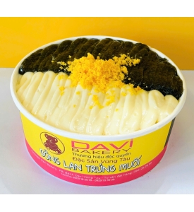 Bông lan trứng muối bơ trứng phô mai mè đen