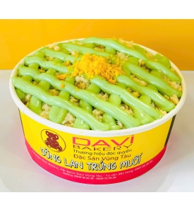 Bông lan trứng muối bơ trứng matcha