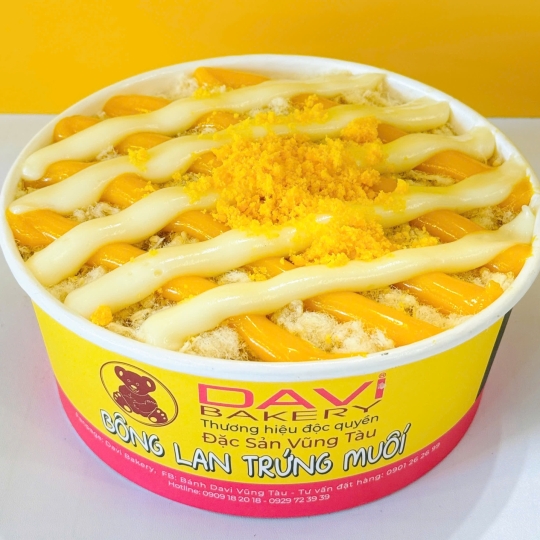 Bông lan trứng muối bơ trứng phô mai kim sa