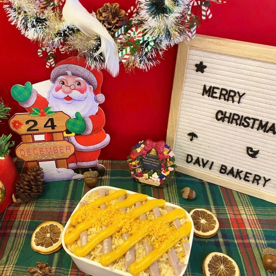 Bông lan trứng muối Sốt khoai môn + Sốt hoàng kim